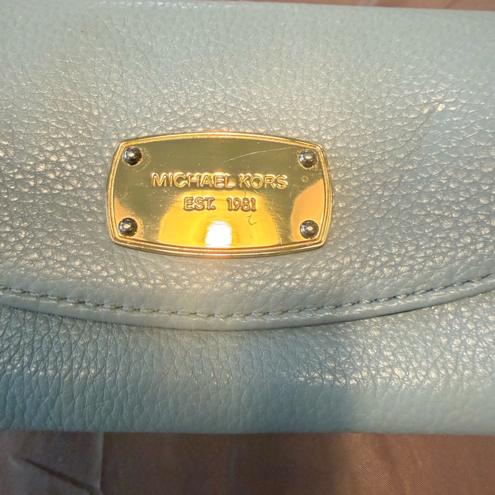Michael Kors Light Blue Pebbled Jet Set Leather Continental Wallet Gold Plaque - Picture 4 of 8